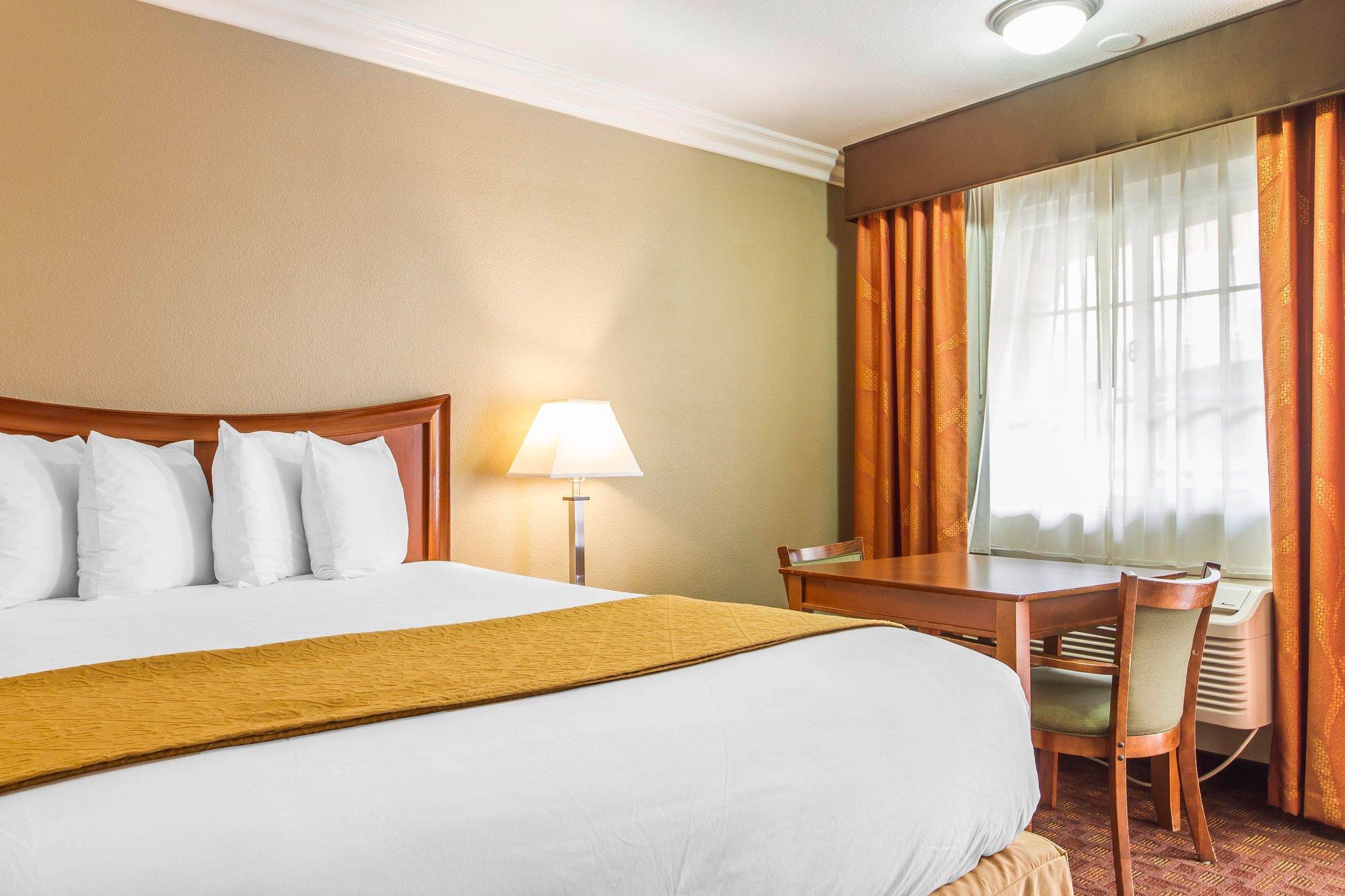 Inn Quality Convention Center 2*