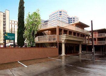 Inn Quality Convention Center Sacramento