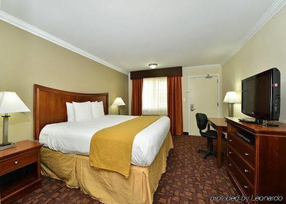 Inn Quality Convention Center Sacramento