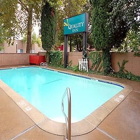 Quality Inn Sacramento Convention Center 