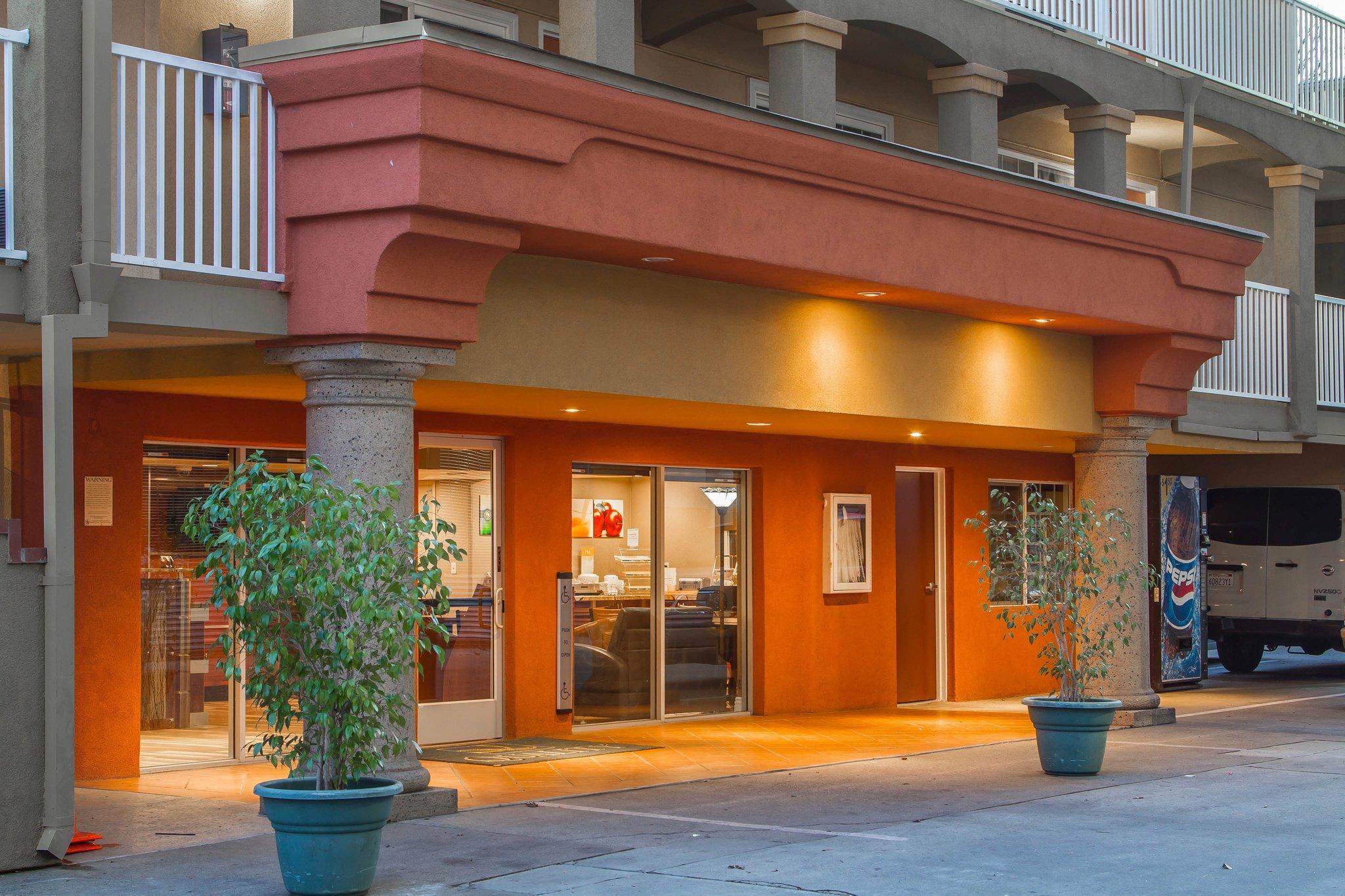 Mini-hôtel Quality Convention Center